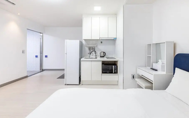 Yeosu Onueli Pension