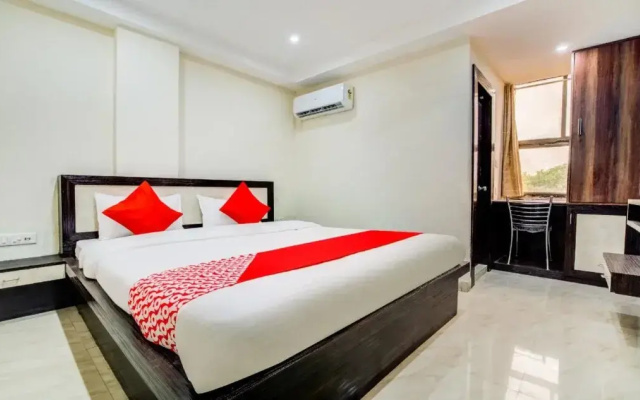 The Grand Yash By OYO Rooms