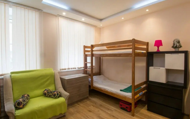 Eto Piter Hostel