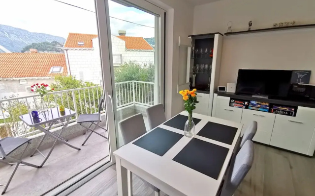 Apartment with balcony Nike