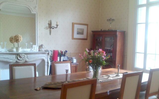 House With 5 Bedrooms in Toulouse, With Enclosed Garden