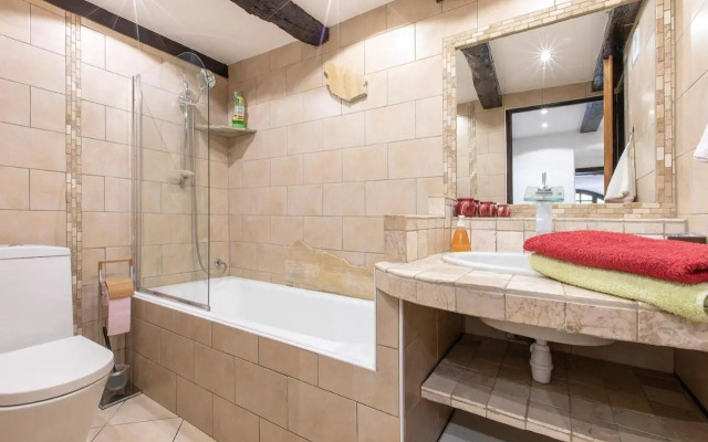 Suite & Castle - Au Pied du Chateau D'annecy