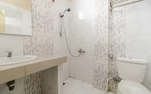 Wisma Sibayak Guest House by RedDoorz