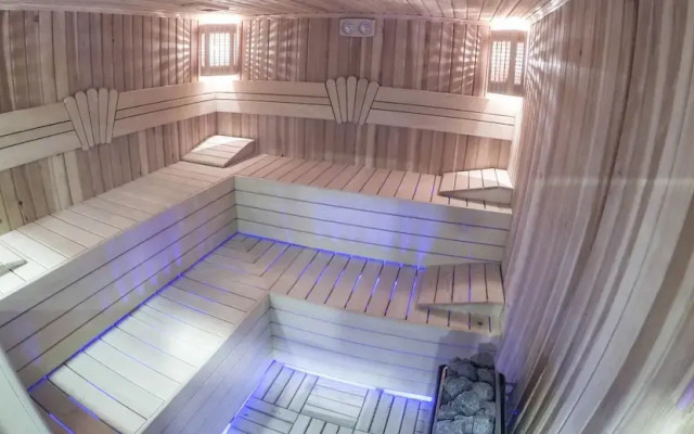 Rezone Health & Oxygen Hotel