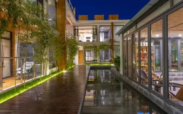 Travel Set Light luxury Hotel