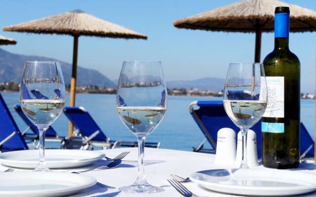 Stavento beach front suites