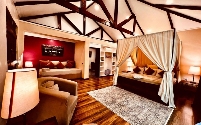 Pink Flamingo Boutique Hotel
