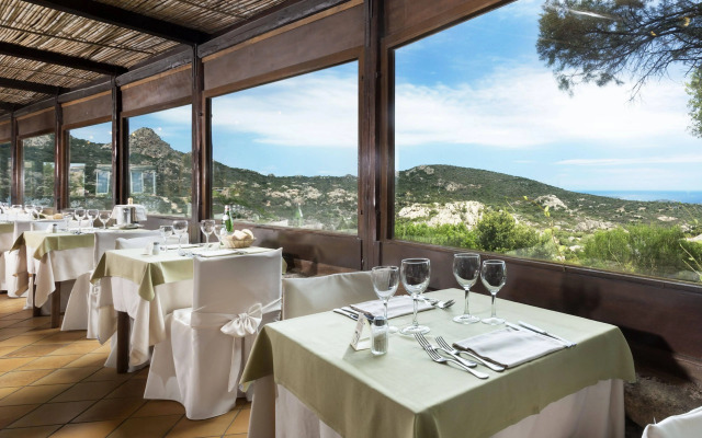 Myo Hotel Rocce Sarde