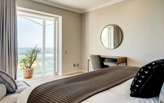 Private Pool Tranquility at Ocean Penthouse Retreat