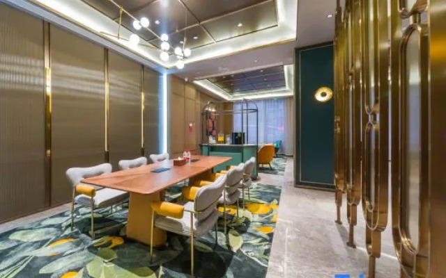 Orange Hotel (Taizhou Jiangyan Station Renmin Middle Road Branch)