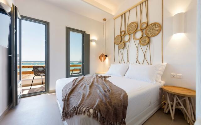 Kiano Suites Paros