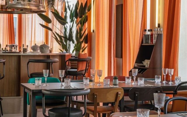 JOST Hôtel Bordeaux Centre Gare Saint Jean
