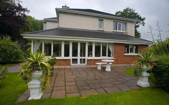 Annabella Lodge Bed & Breakfast