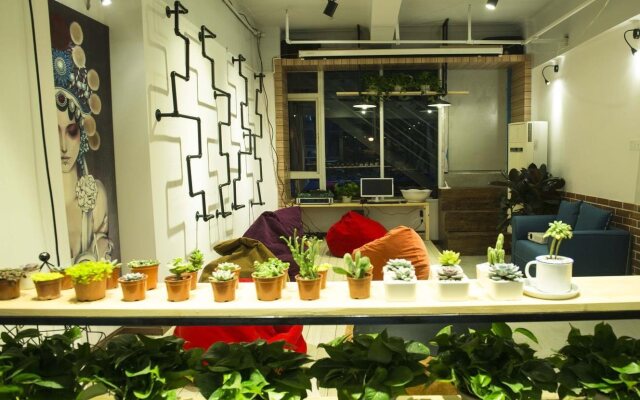 Chengdu Habitat Youth Hostel