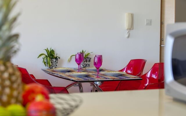 one bedroom apartment in Fig tree bay