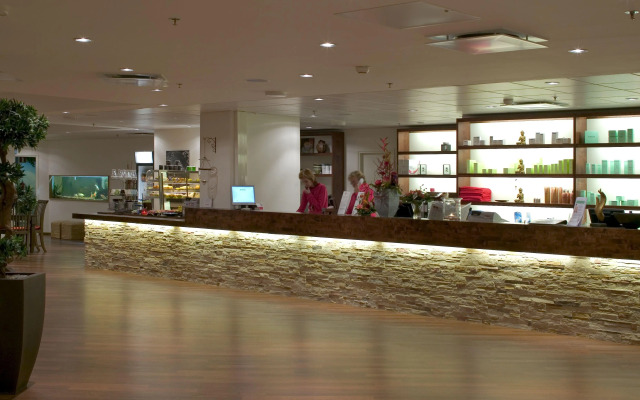 Crowne Plaza Helsinki by IHG