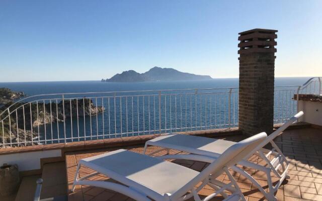 Il Sogno di Lina Sorrento Coast Capri View