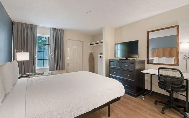 Extended Stay America Suites Miami Airport Blue Lagoon