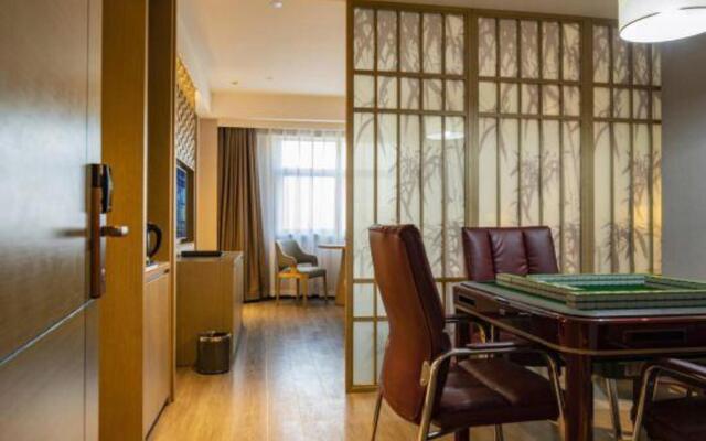 Youcheng Oriental Hotel (Huqiu Subway Station)