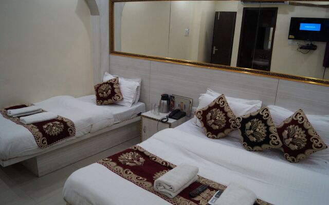 Staybook Hotel Jai Balaji New Delhi Railway Station