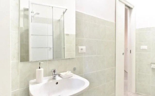 Magenta Classic Manara4B