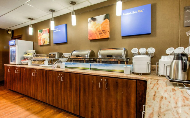 Comfort Inn Lancaster at Rockvale