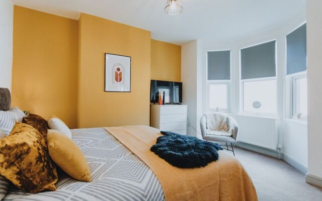 Brand New Townhouse In Rugby