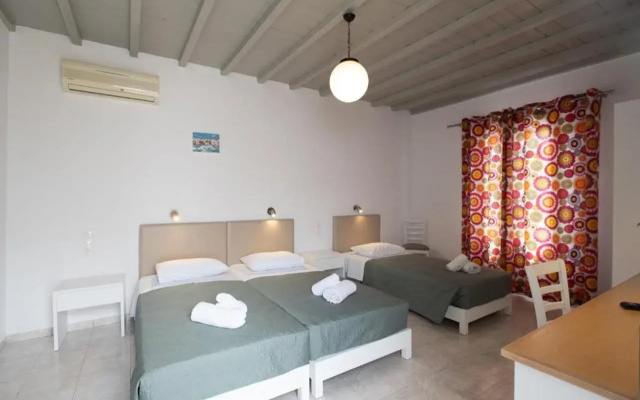 Marinas Studios