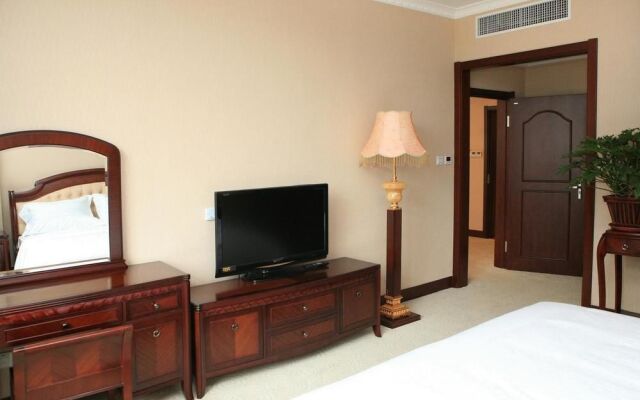 White Clouds Hotel - Dalian