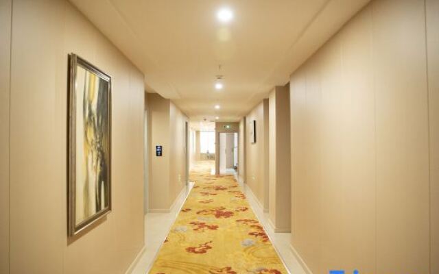 Huanggang New Beacon Waiden Hotel