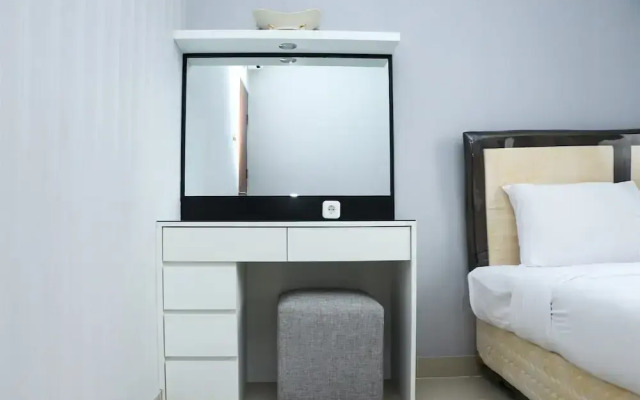 Nice And Comfy 2Br Apartment At Royal Olive Residence