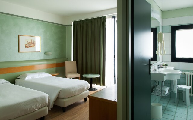 Hotel Leonardo Da Vinci