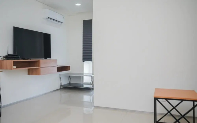 Nice And Elegant 1Br Apartment At Tuscany Residence