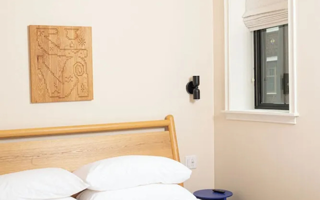 YOWIE (Hotel & Shop)