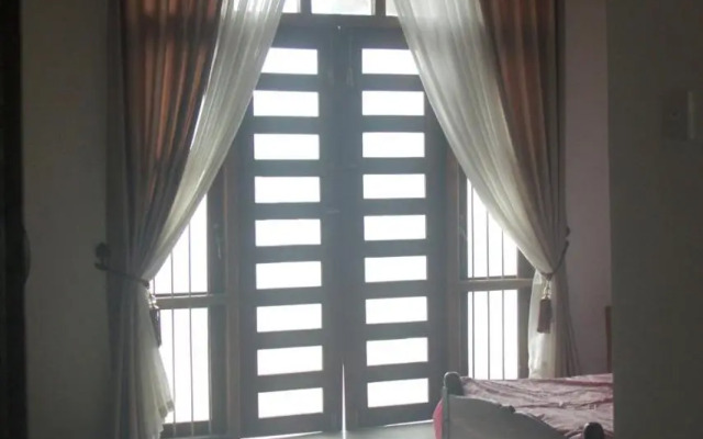 The Breeze Pinnawala Homestay