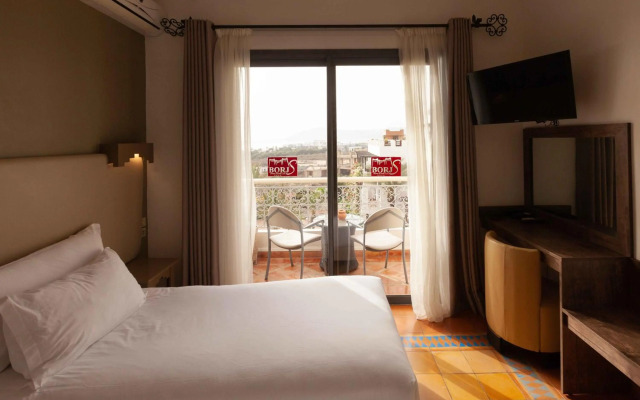 Borjs Hotel Suites & Spa