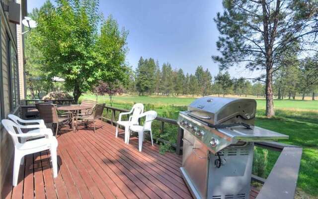 Eaglewood Condominium 16