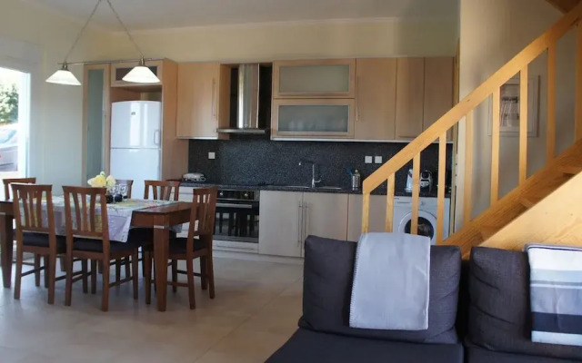 Stavento - Villas Trapeza & Voura