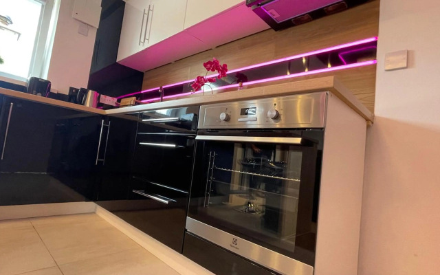 #3 TGHA Luxury One Bedroom Apartment in Athlone