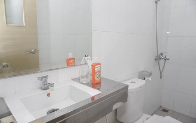 Cahaya 3 Hotel Near Juanda Airport