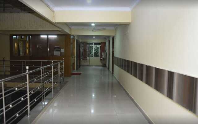 Hotel Surya Residency Majestic
