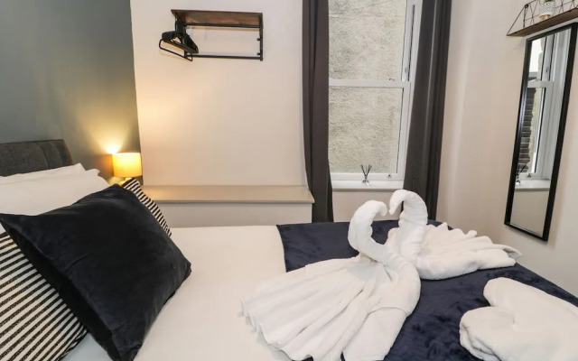 Sapphire Suite