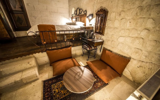 Harkasos Cave Hotel
