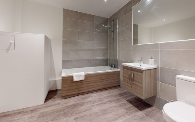 Bridge Apartments by Karah Suites