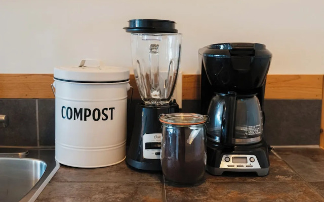 Secluded Oceanfront - Upstairs