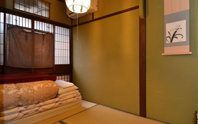 Guest house Rakuza