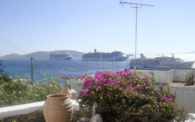 Apartment Mykonos Town Panorama Sleeps 4