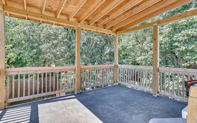 Wilmington Home ~ 28 Mi to Downtown Philadelphia!