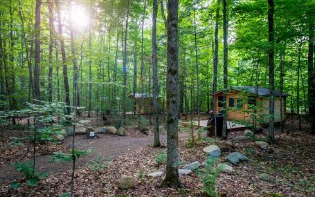 Madawaska Lodge-Camping Cabins