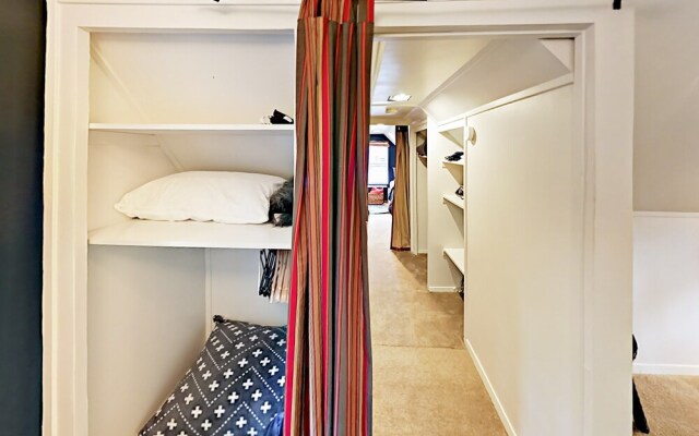 Hillcrest - 3 Br Cabin